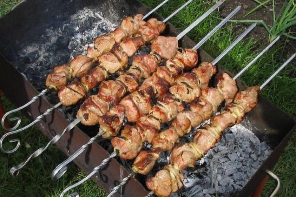 Як їсти шашлик без шкоди для організму