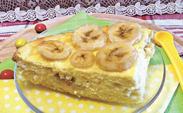 Сир та банани — ідеальна комбінація для ніжної запіканки