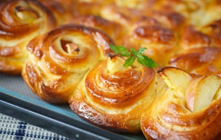 Чим змастити булочки, щоб вони були гарними