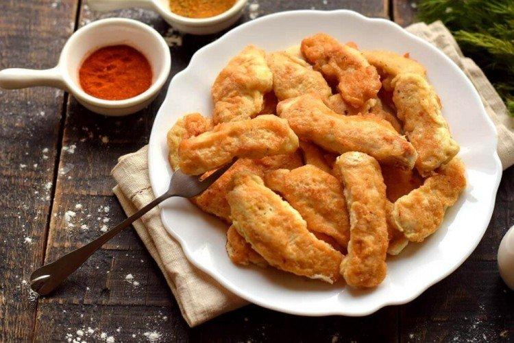 Як приготувати кефірний кляр для збереження соковитості курки