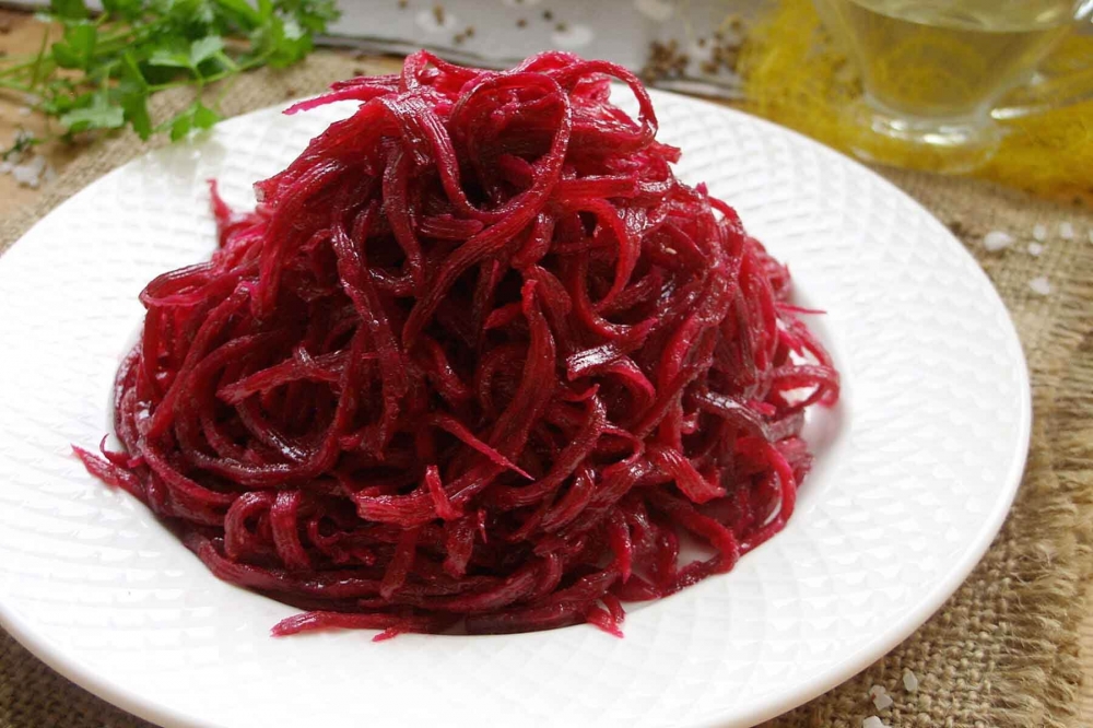 Кулінари розповіли секрет заправки для буряка по-корейськи
